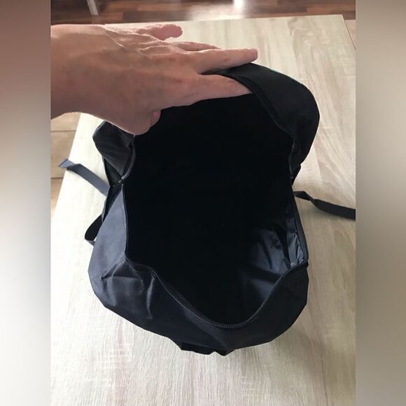 NWOT … Kid’s CHARACTER Bookbag / Backpack - Picture 3 of 3